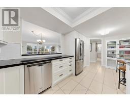 301 - 5 Weldrick Road W, Richmond Hill, ON L4C8S9 Photo 15