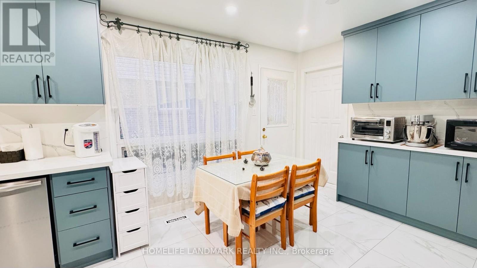 209 WILLOWBROOK ROAD - Image 13