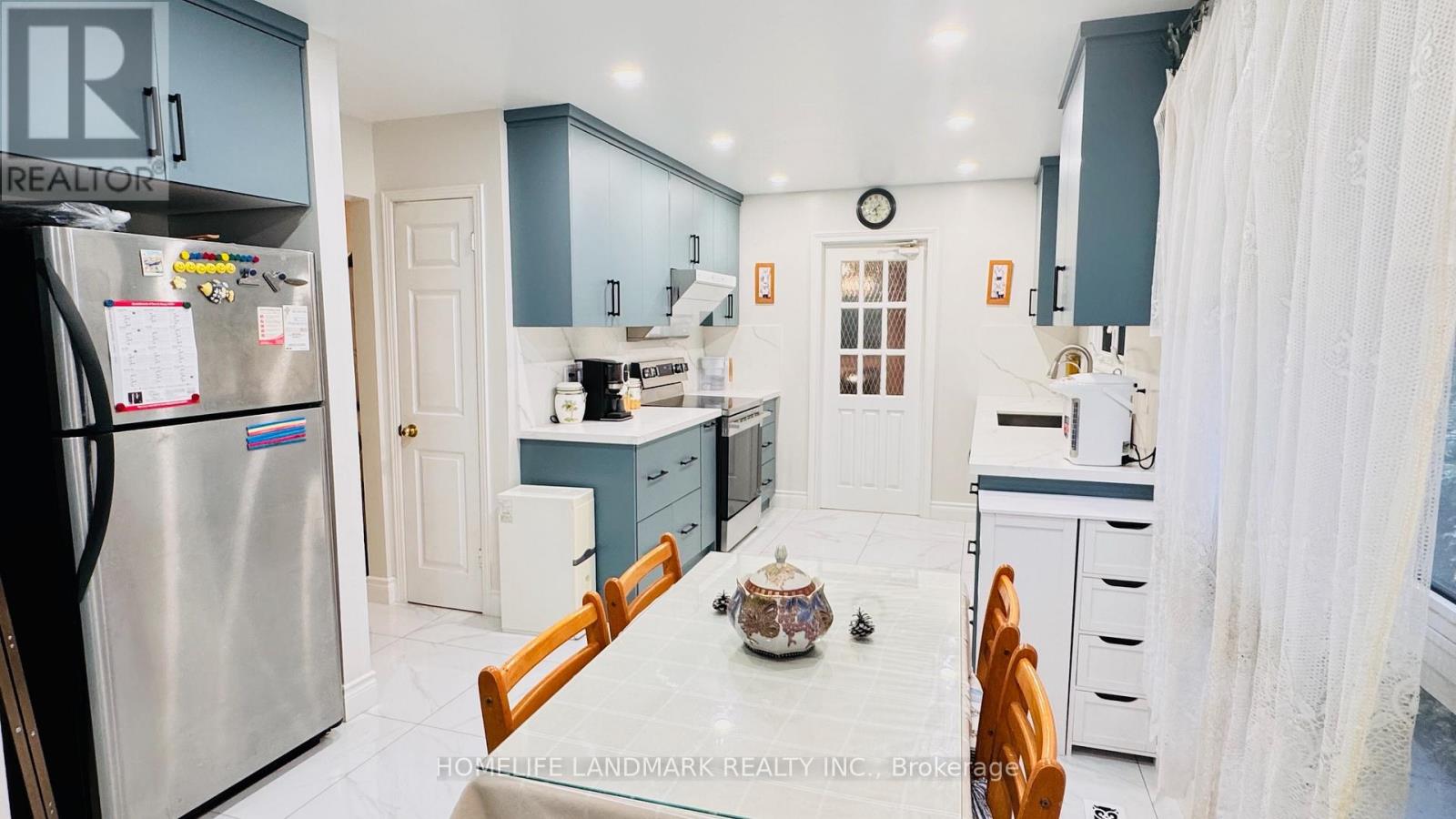 209 WILLOWBROOK ROAD - Image 16