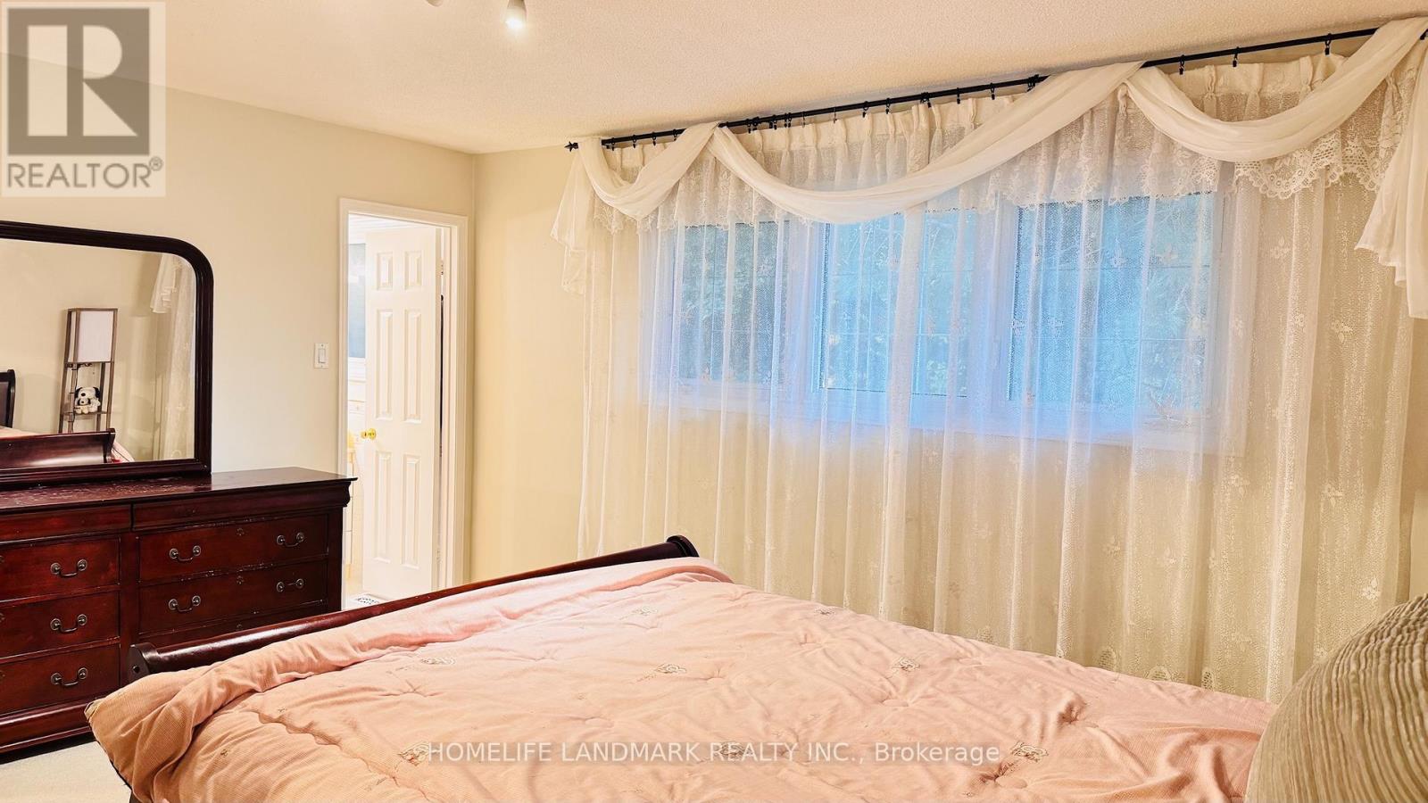 209 WILLOWBROOK ROAD - Image 38