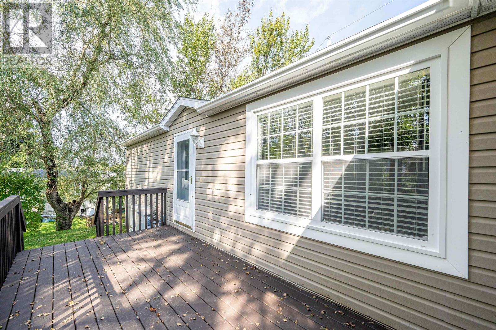 2 Alan Street - Image 31