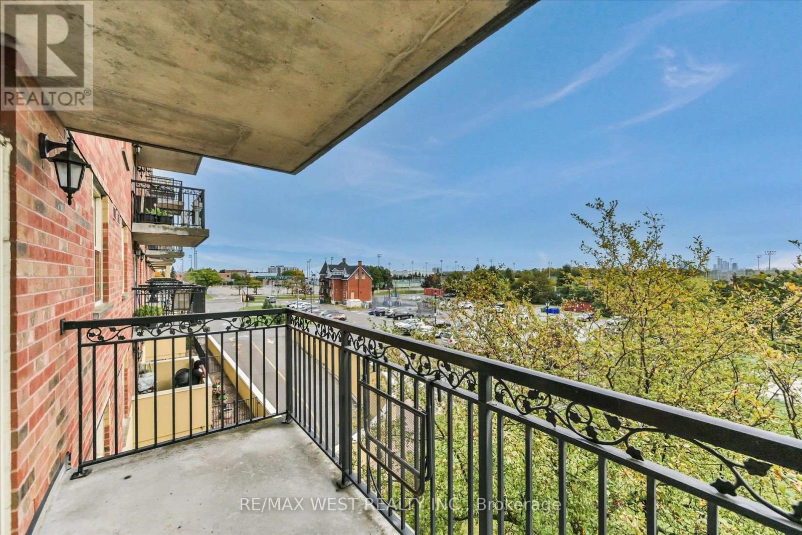 #319 7373 MARTIN GROVE ROAD - 30