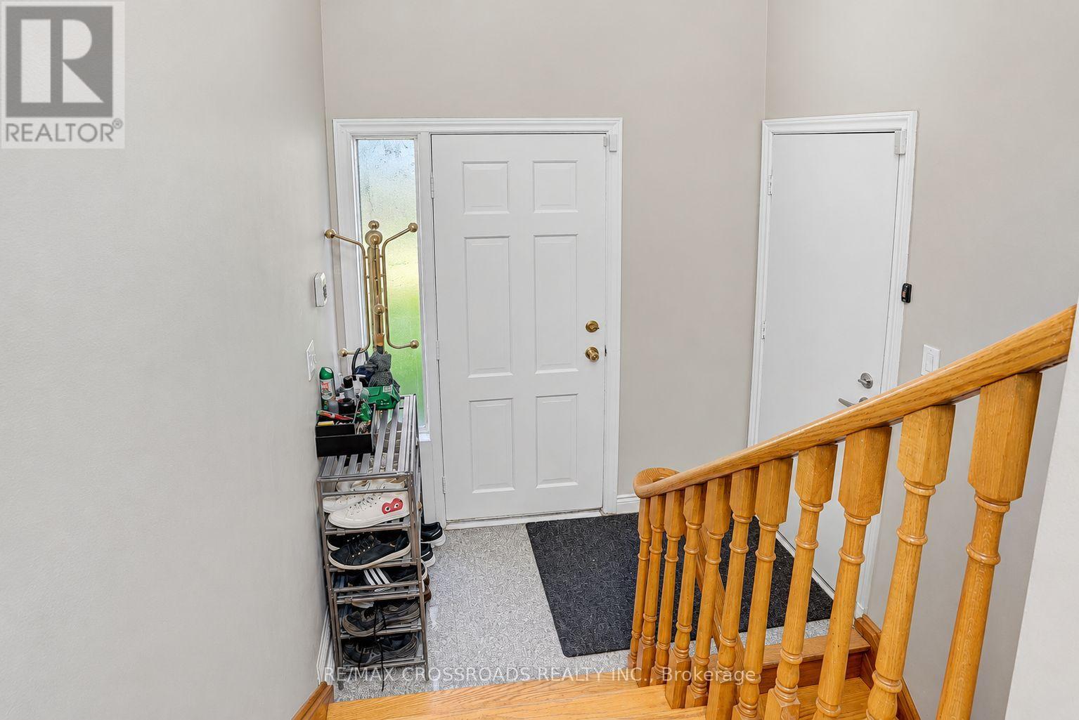 102A WHITFIELD AVENUE - 36