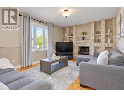 102a Whitfield Avenue, Toronto, ON M9L1G7 Photo 22