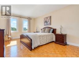 102a Whitfield Avenue, Toronto, ON M9L1G7 Photo 25