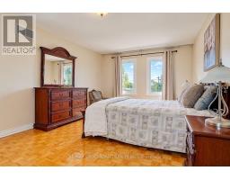102a Whitfield Avenue, Toronto, ON M9L1G7 Photo 26