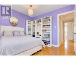 102a Whitfield Avenue, Toronto, ON M9L1G7 Photo 32