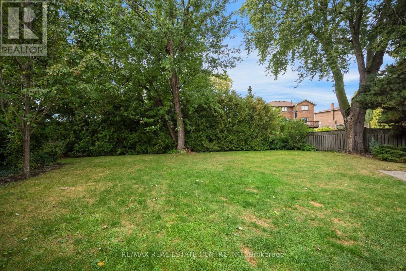 66 Theodore Drive, Mississauga, ON photo 14