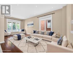 Kitchen - 5313 Longford Drive, Mississauga, ON L5M0J2 Photo 6