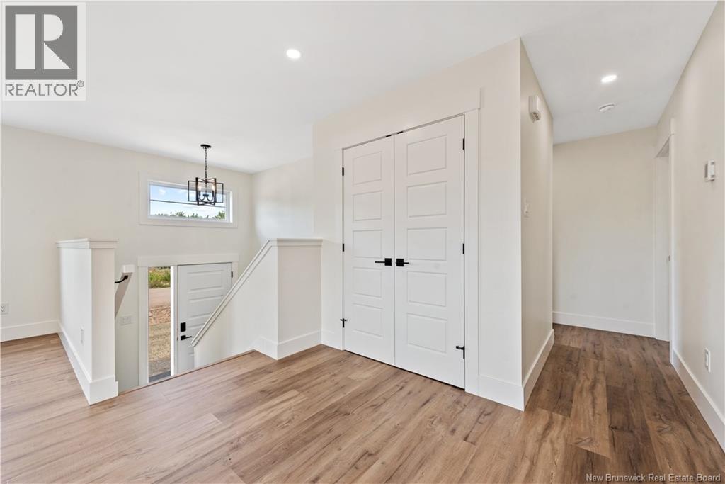 13 Denis Street - Image 3