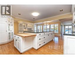 1337 Woodstock Road, photo 14