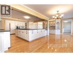 1337 Woodstock Road, photo 16