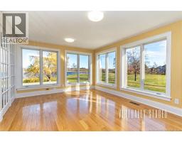 1337 Woodstock Road, photo 24