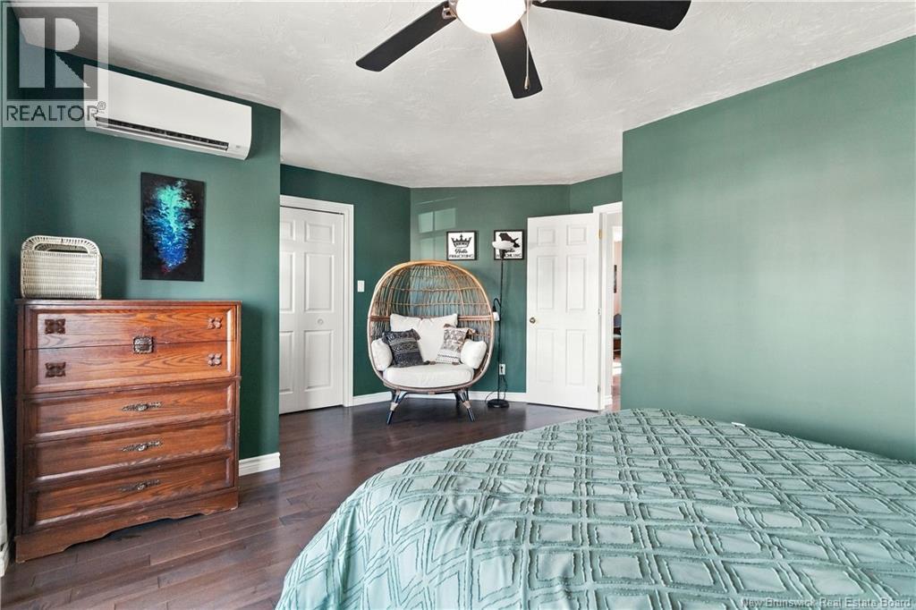 34 Christopher Crescent - 12