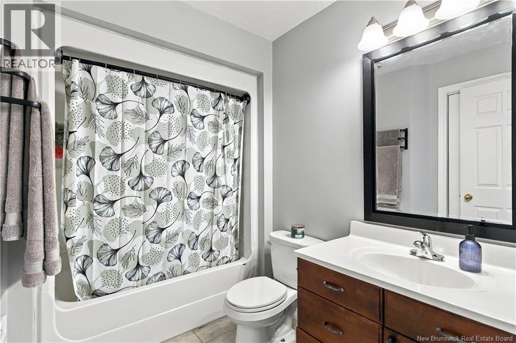 34 Christopher Crescent - 15