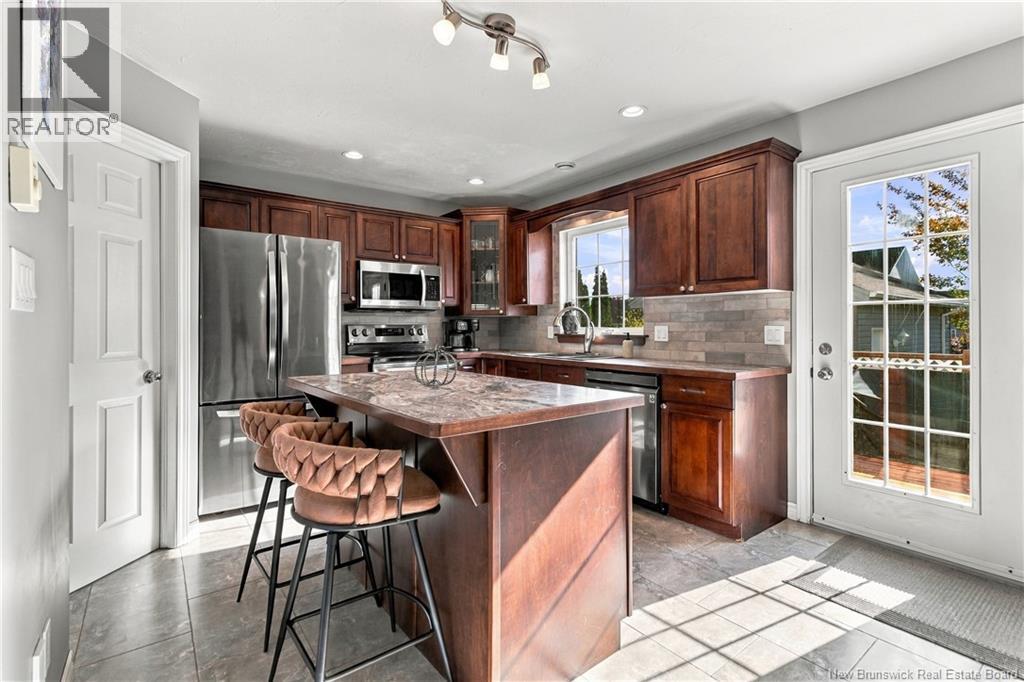 34 Christopher Crescent - 3