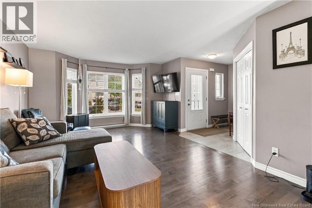 34 Christopher Crescent - 8