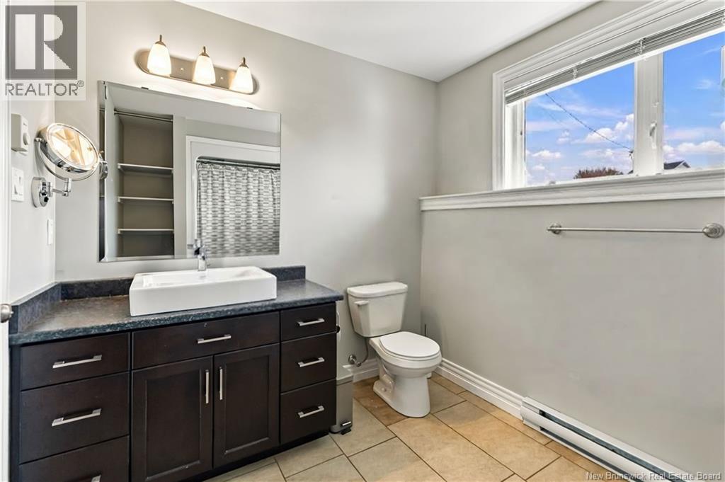29 Salengro Crescent - 37