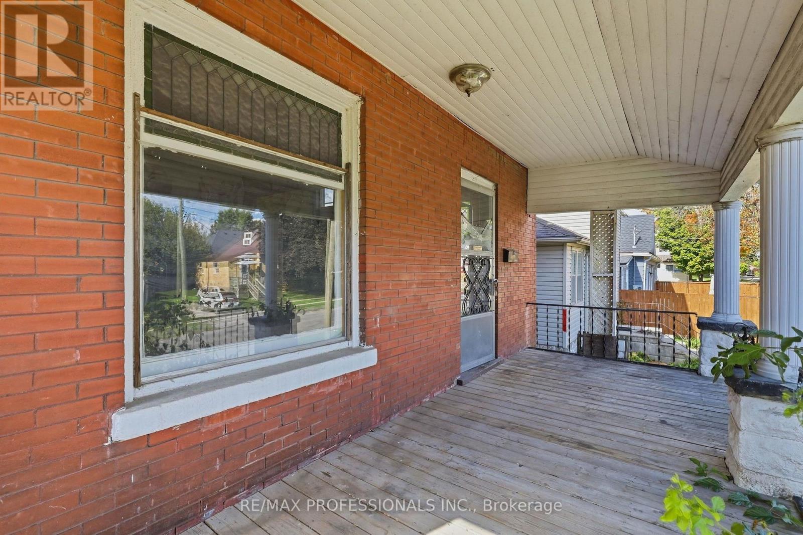 26 ARTHUR AVENUE - 7
