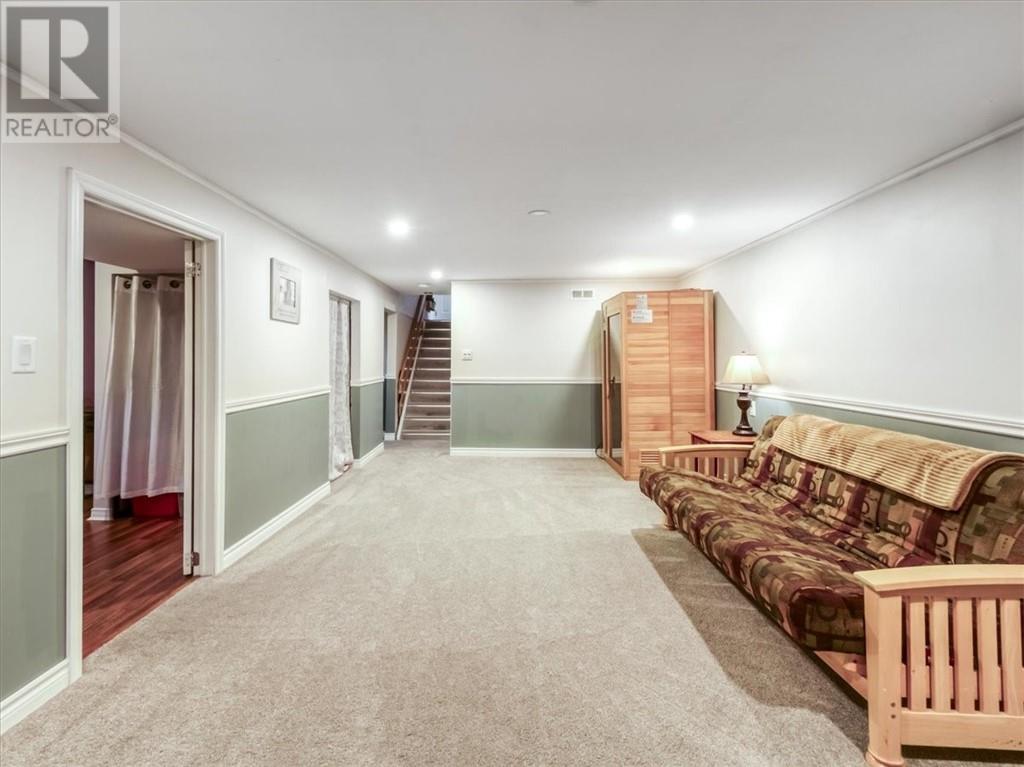 18 Wickwas Street — photo 29
