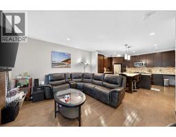 1922 29 Street SW - photo 16