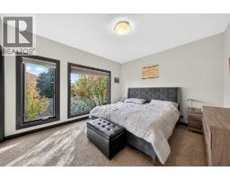 1922 29 Street SW - photo 29