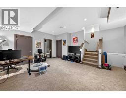 1922 29 Street SW - photo 34