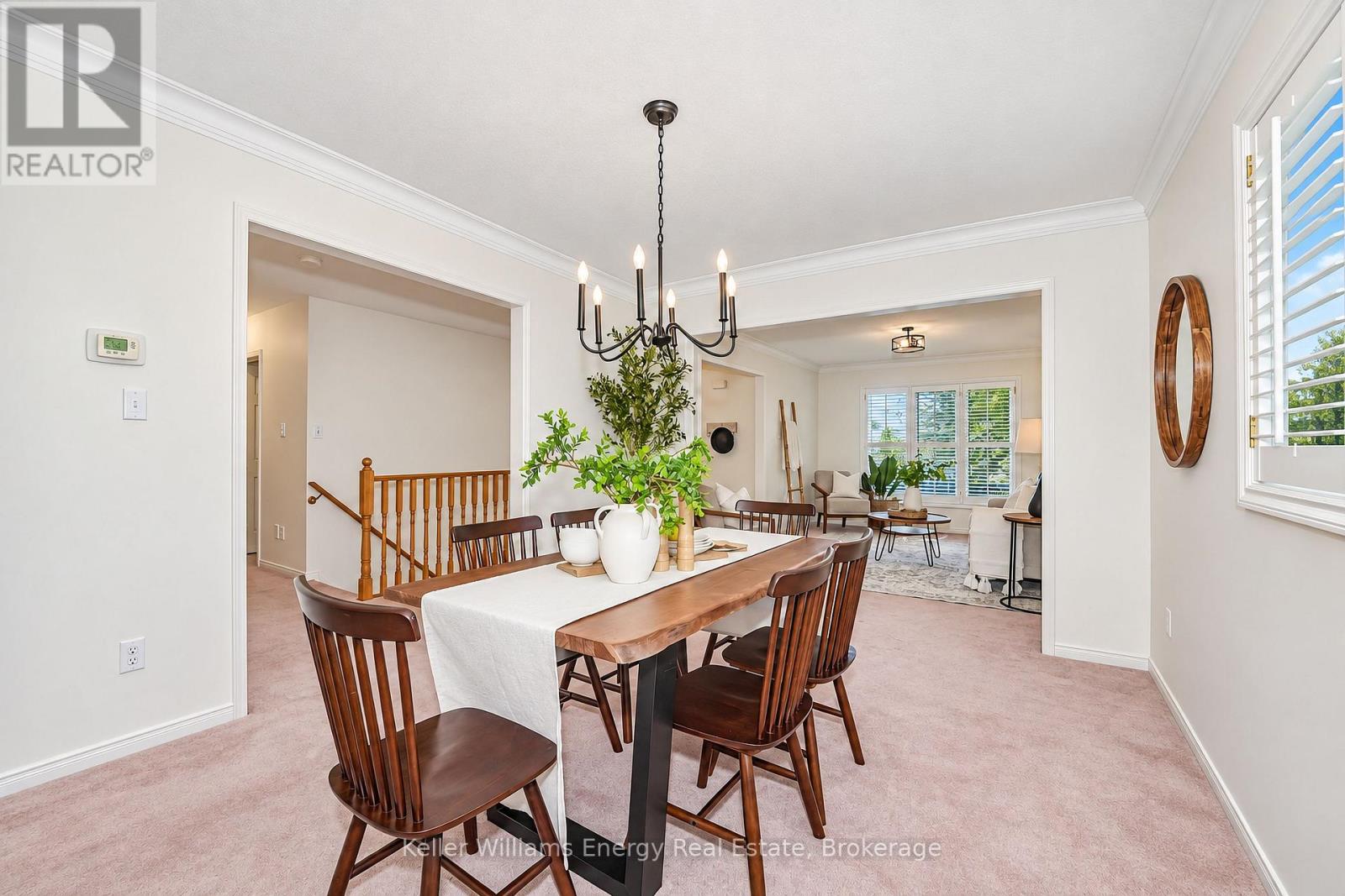 16 AMBER COURT - 5