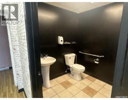 1 Broadway Street W, Yorkton, SK S3N0L3 Photo 9