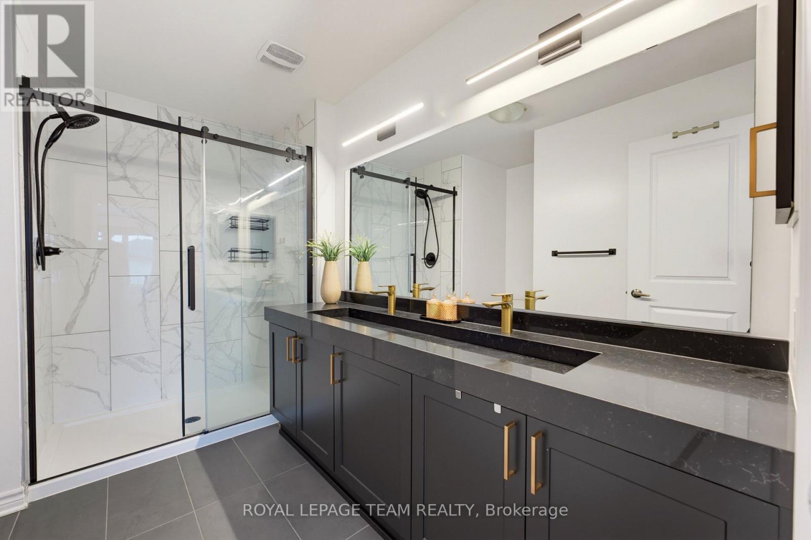 95 RALLIDALE STREET - Image 31