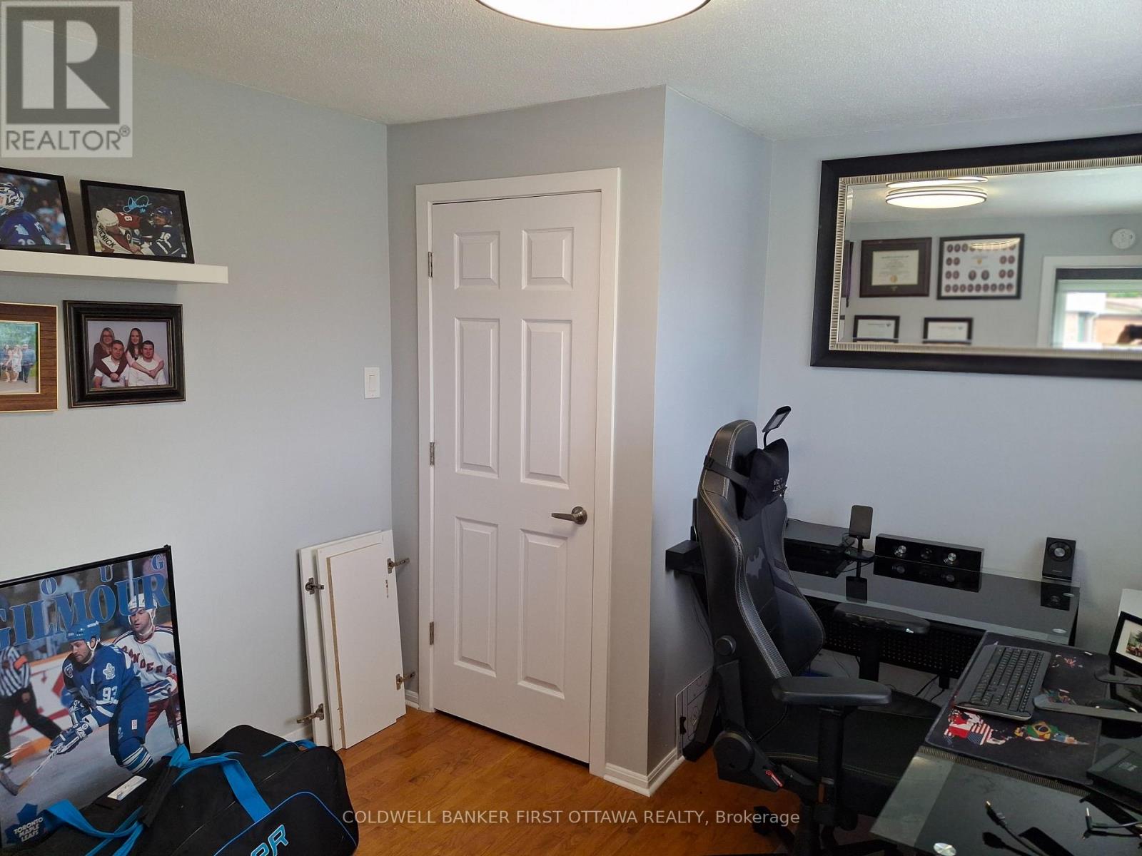 30 Lansfield Way — photo 15