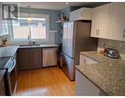 30 Lansfield Way, Ottawa, ON K2G3V8 Photo 6