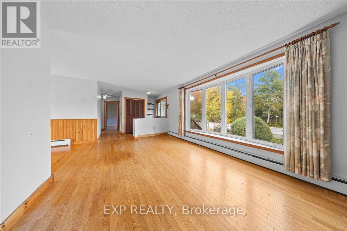 1164 STAGECOACH ROAD - Image 22