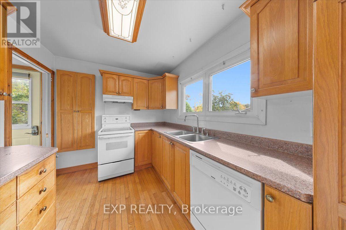 1164 STAGECOACH ROAD - 27
