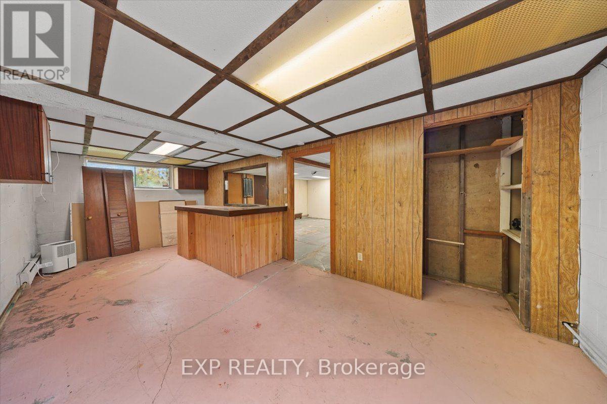 1164 STAGECOACH ROAD - 34