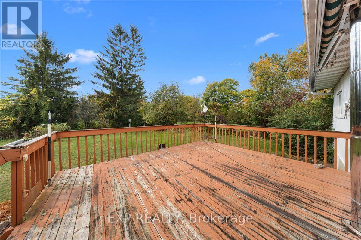 1164 STAGECOACH ROAD - Image 38