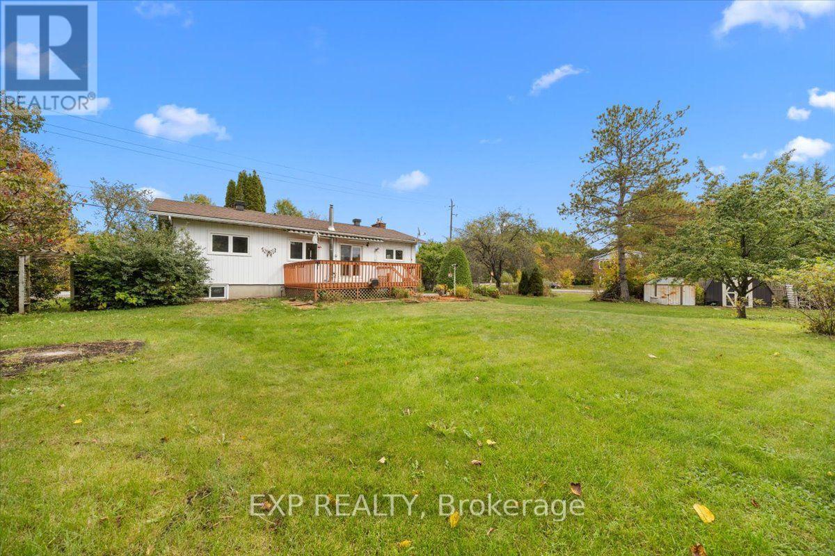 1164 STAGECOACH ROAD - 44