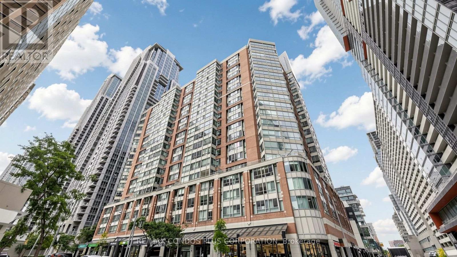 702- 717 Bay Street, Toronto, ON photo 35
