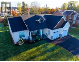 316 Yvonne Street, photo 5