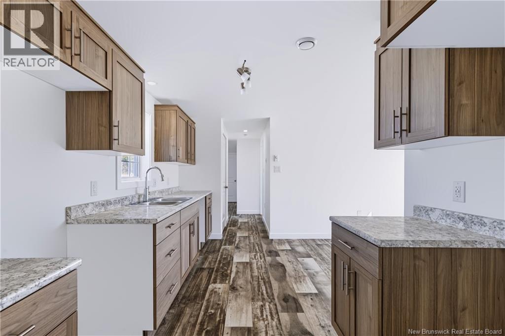 47 Oak Ridge Crescent - 6