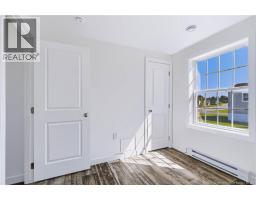 47 Oak Ridge Crescent, photo 13