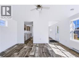 47 Oak Ridge Crescent, photo 21