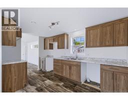 47 Oak Ridge Crescent, photo 4