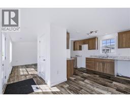 47 Oak Ridge Crescent, photo 8