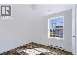 47 Oak Ridge Crescent, photo 9
