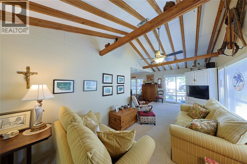 9906 LAKE ROAD - Image 10