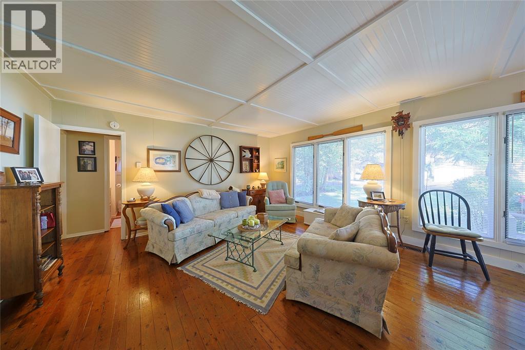 9906 LAKE ROAD - Image 12