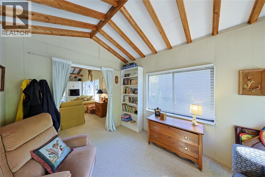 9906 LAKE ROAD - Image 17