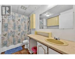 1 Georgian Glen Drive, Wasaga Beach, ON L9Z1K7 Photo 14