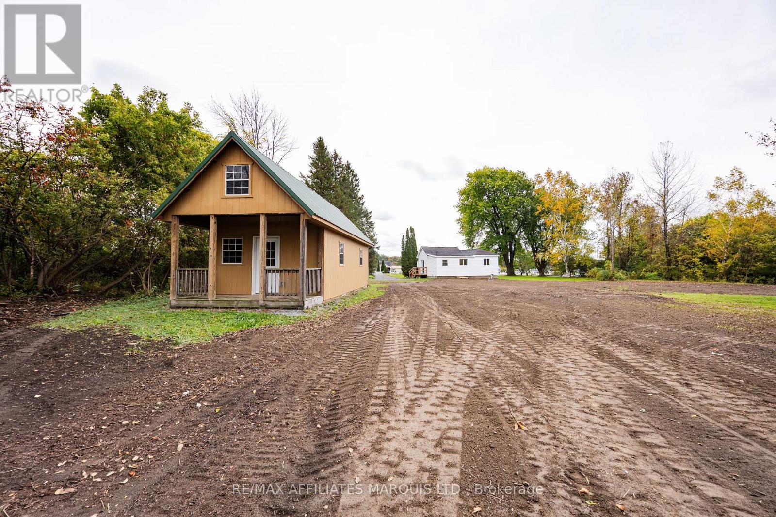 19411 COUNTY ROAD 2 ROAD - 22